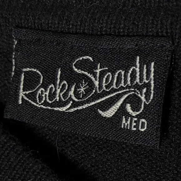 Rock Steady Cropped Crew Sweater with Cream Swallow Tail Motifs - Picture 6 of 8